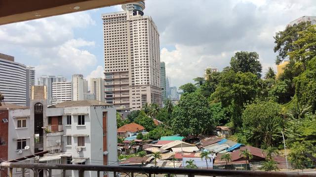 Megah Court Apartment 5