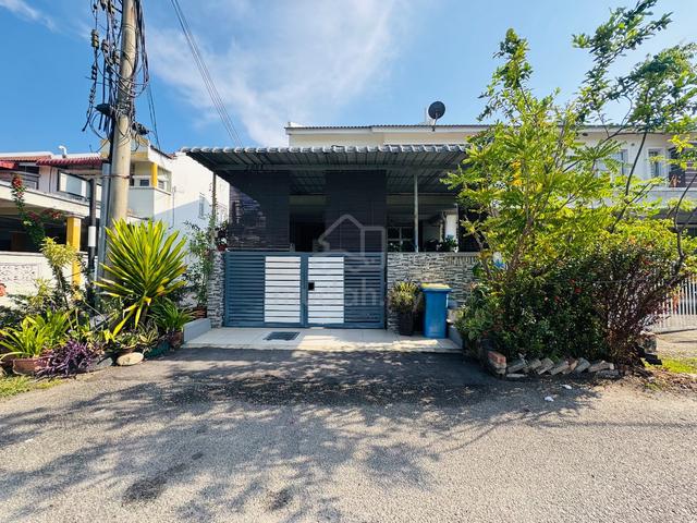 END LOT Rumah Cantik Double Storey Taman Langat Utama Banting 1