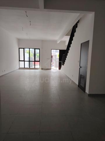 New Three Storey House Orchid Hill Residensi Bukit Orkid Batu 9 Cheras 1