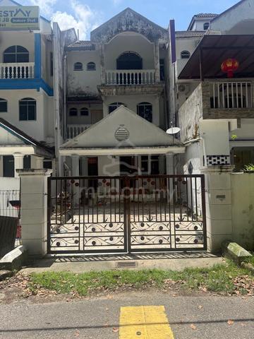 3 Storey Jalan Sri Perkasa Taman Tampoi Utama Near JB Town 1