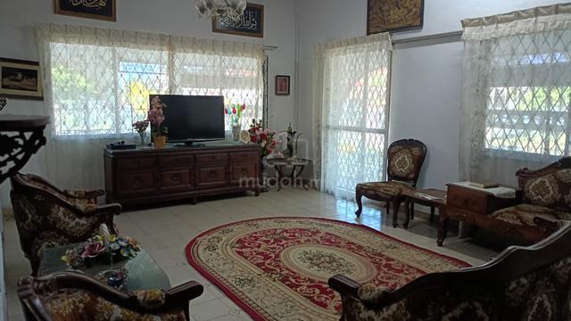 Kampung Melayu Kluang 1