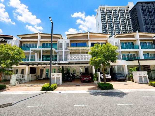 40x80 💥 3 Storey ALSTONEA Taman Subang Mas Subang Jaya 1