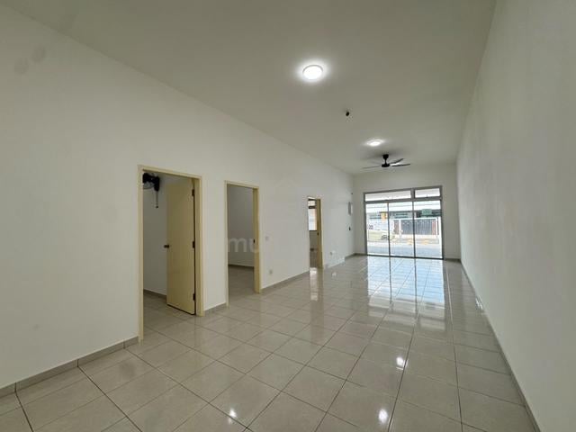 Kulai ioi piccolo house for rent/brand new unit 1