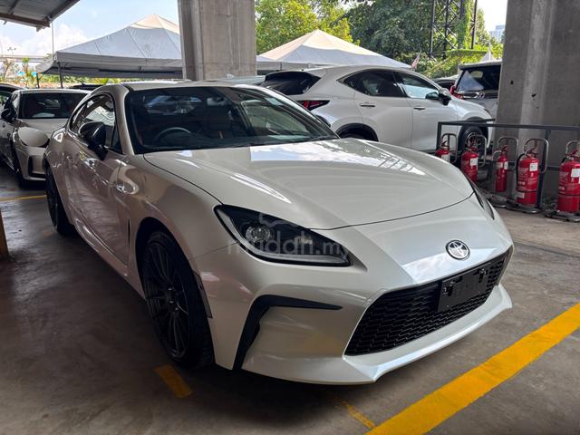 2023 Toyota GR86 2.4 RZ Coupe (M) - 2