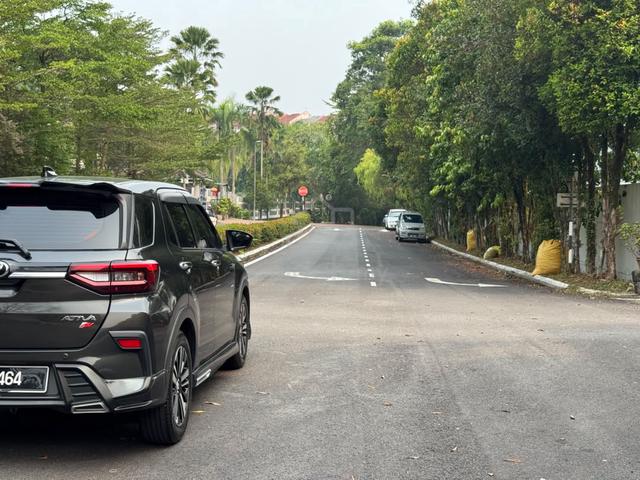2022 Perodua ATIVA 1.0 AV (A) 53k Low Mileage - 2