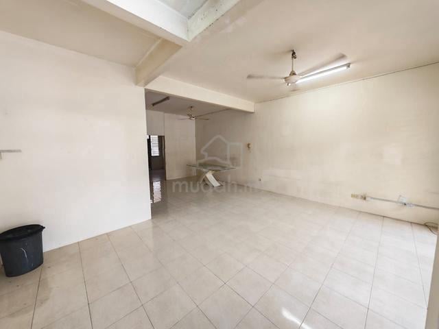 [5 Bedrooms] 2.5 Sty Terrace, Taman Manggis Indah, Bukit Mertajam 1