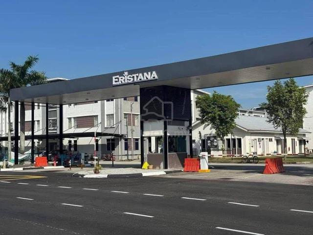 Eristana Townhouse Saujana Utama, Seri Pristana, Sungai Buloh 1
