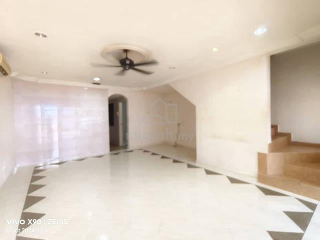 Fully Extend 2 Storey Lestari Putra Permai Equine MRT Seri Kembangan 1