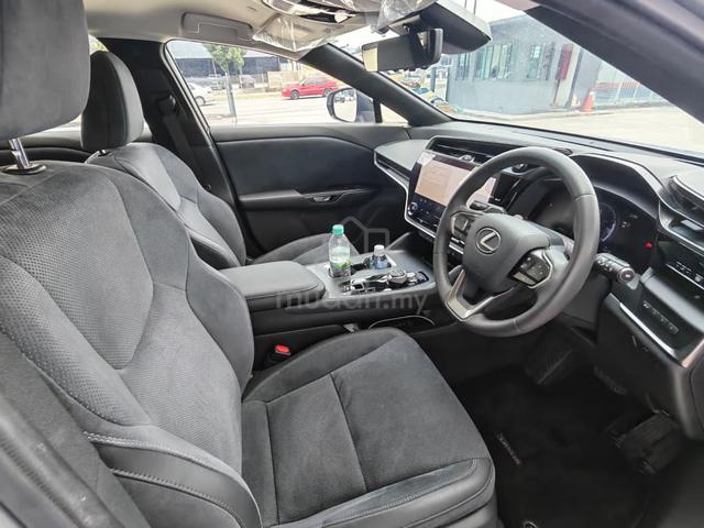 2024 Lexus RZ 1.0 450E LUXURY MY24 (A) - 5
