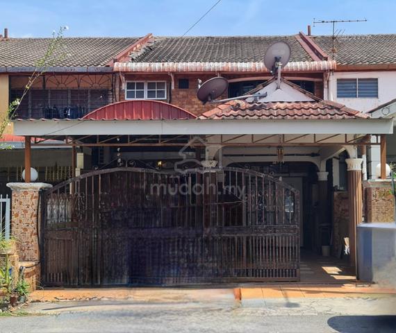Fully Reno Double Storey Terrace House Taman Sri Putra Banting Selango 1