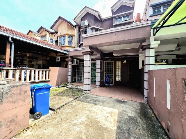 Double Storey Terrace Seksyen 13 Shah Alam 1