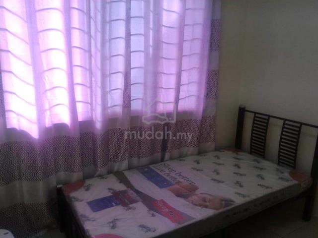 Single room Unigarden opposite Unimas for rent 1