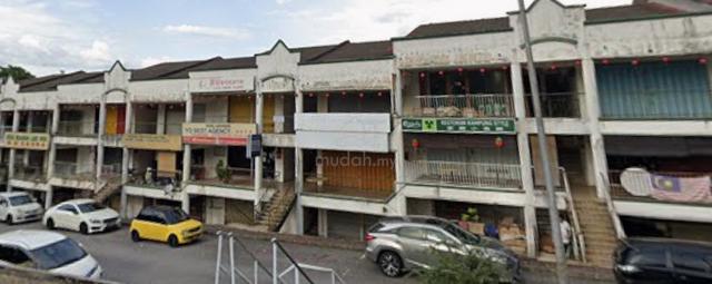 Taman Desa Petaling shop 1