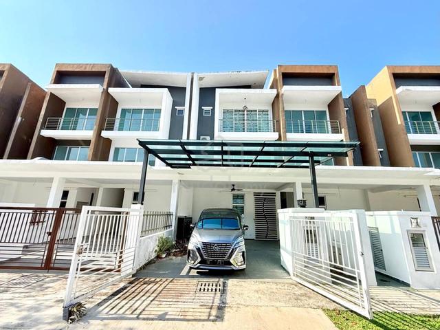 3 Storey Terrace, Idaman Jasper, Seremban 1