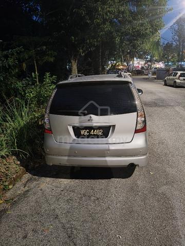 2010 Mitsubishi GRANDIS 2.4 MIVEC ENHANCED (A) - 5