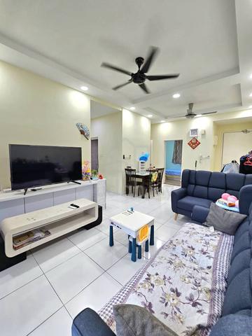 Sky Gardens Residences 1