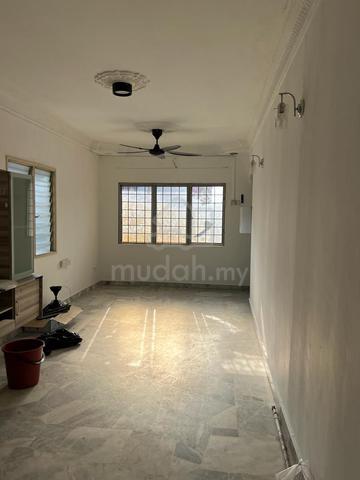 Iris Apartment (Saujana Utama) 1