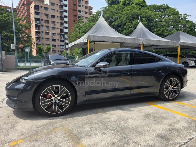 2024 Porsche TAYCAN 4S 5A/4k km Ready Stock - 2