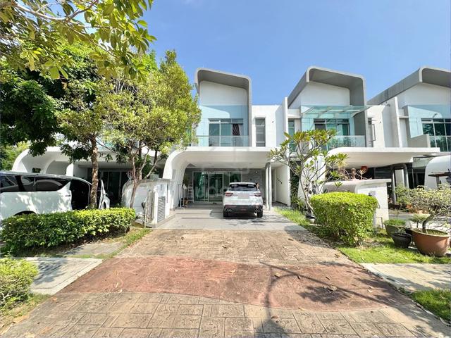 RENOVATED ‼️ 2 Storey Superlink, Setia Eco Glades Cyberjaya 1