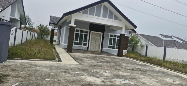 For Rent: Semi-D Bungalow @ Taman Senawang Perdana, Seremban 1