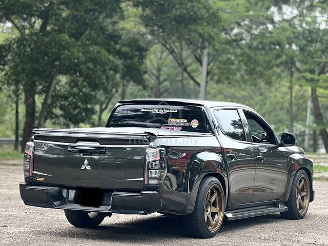 2015 Mitsubishi TRITON 2.5 QUEST (M)SIAP UPGRADE - 2