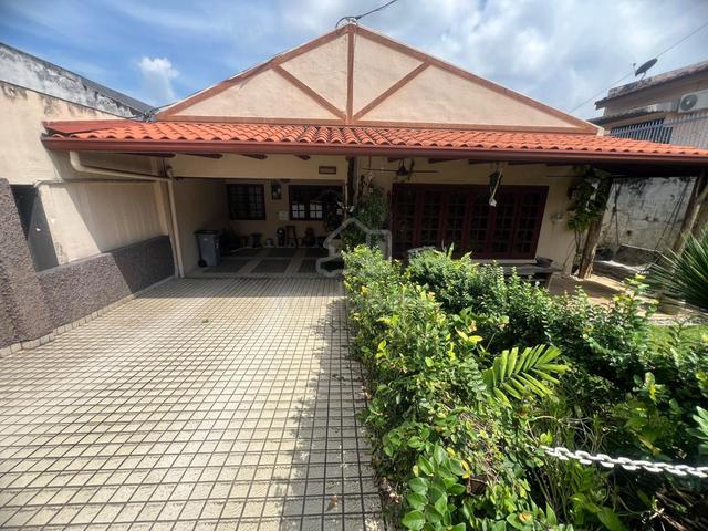 1-storey SEMI D ( Split Level ) Taman Bukit Kaya Seremban town/toll 1