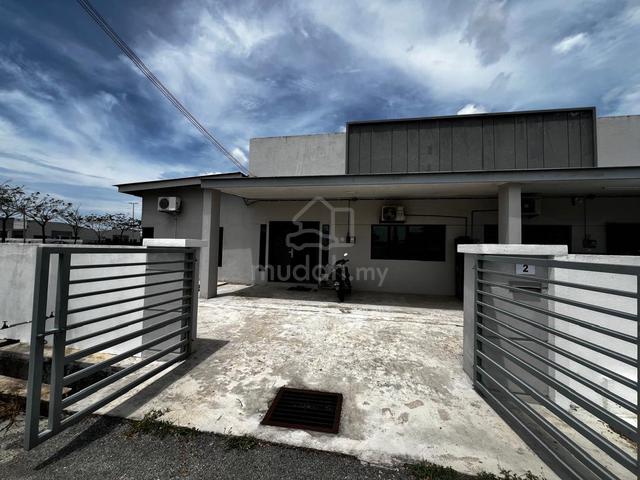 (CORNER LOT) Single Storey Terrace Aman Plus Residence, Kuantan 1