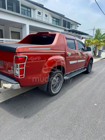2014 Isuzu D-MAX 3.0 V-CROSS SAFARI 4x4 (A) - 2