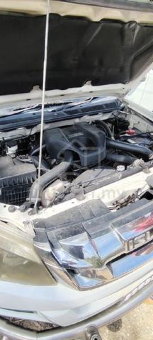 2014 Isuzu D-MAX 2.5 4x2 DUAL CAB (M) - 4
