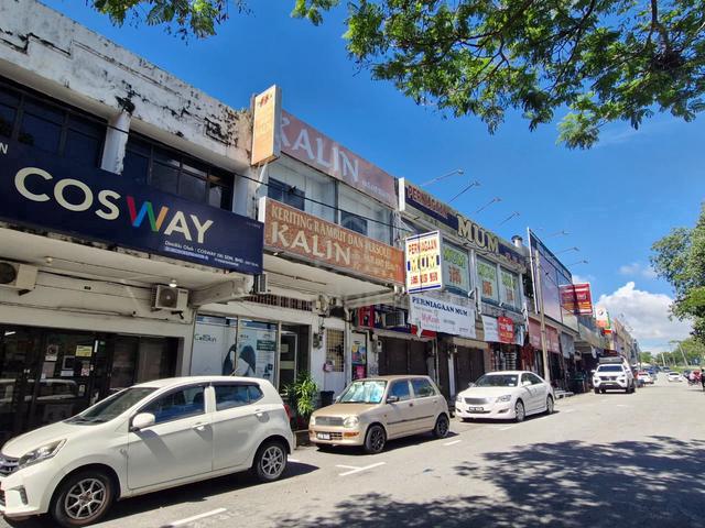 Road Side 1st Floor Office Space Tmn Kemuning 1