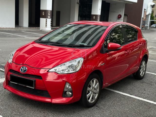 2012 Toyota PRIUS C 1.5 (HYBRID) NHP10R (A) - 2