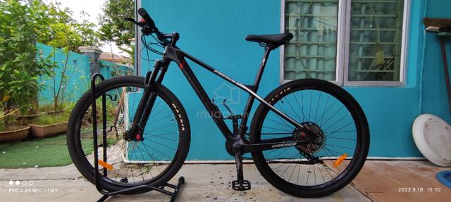 Alcott discount carbon mtb