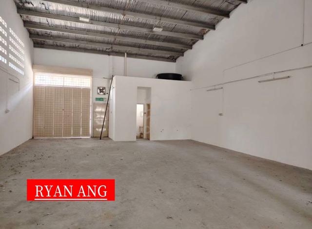 1.5 Storey Terrace Factory / Workshop For Rent Butterworth At Nagasari 1
