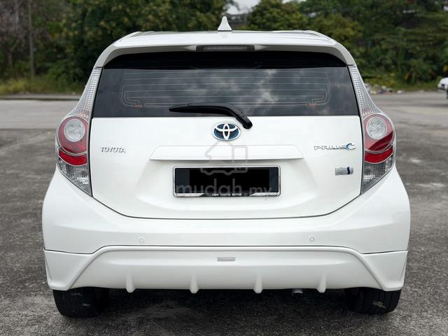2013 Toyota PRIUS C 1.5 TRD SPORTIVO 1/Y WARRANTY - 4