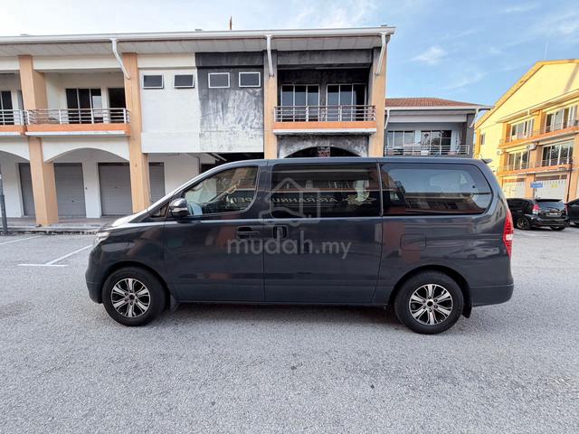 2018 Hyundai GRAND STAREX 2.5 ROYALE PREMIUM (A) - 5