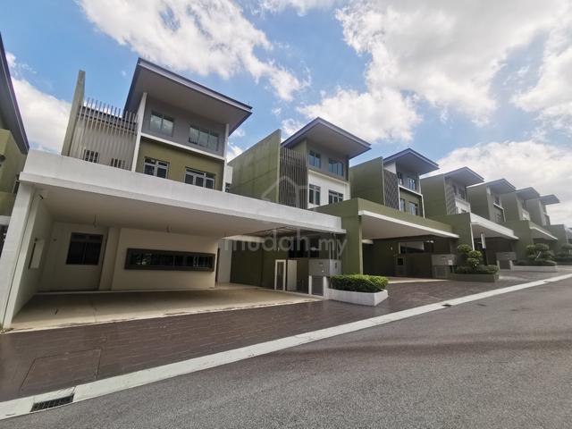 Taman Equine Park Karisma Hill 3 Storey Courtyard Link Villa Bungalow 1