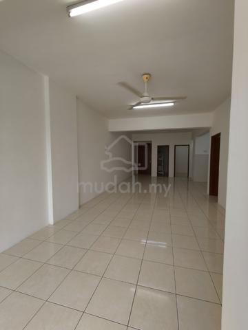 Green Suria Apartment 1