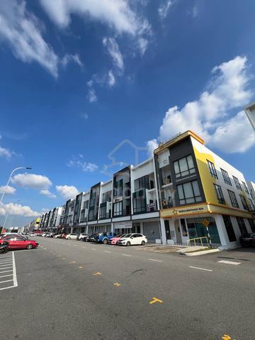 Austin Crest Shoplot For Rent 1