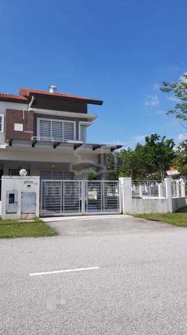 Double Storey Corner lot at Ixora Bandar Seri Coalfield Fully Furnishe 1