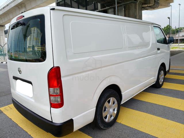 2011 Toyota Hiace 2.5 (M) Panel Van Diesel Engine - 3