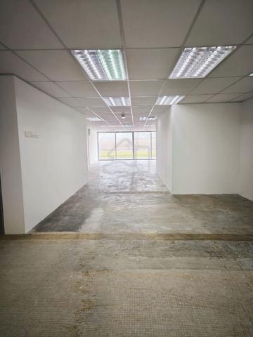 3 Storey Shoplot For Rent @ Jalan Dato Keramat, Georgetown | Main Road 1