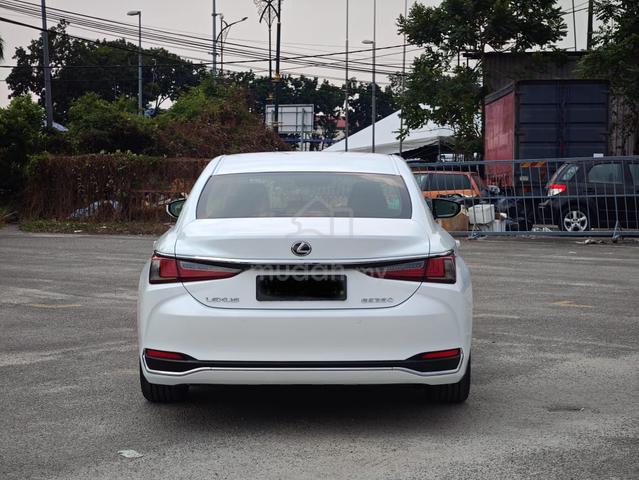 2019 Lexus ES250 2.5 LUXURY MY19 XZ10 (A) - 4