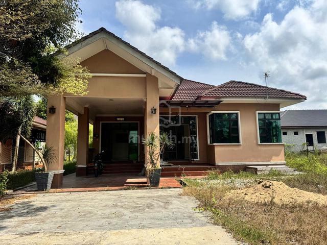 Banglo untuk dijual,Perol Kota bharu. 1