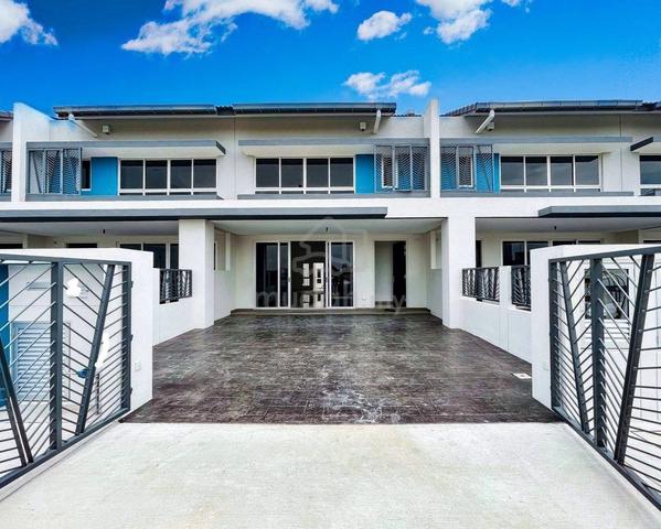 Brand New 2 Storey Serenia Arina @ Serenia City Sepang for Rent 1