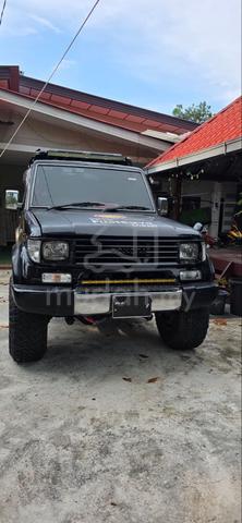 1991 Toyota LANDCRUISER 3.0 II (LJ79RV) (A) - 1