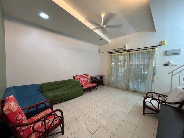 Botani Seri Margosa 2 Storey House For Sale/Leasehold/Good Condition 1