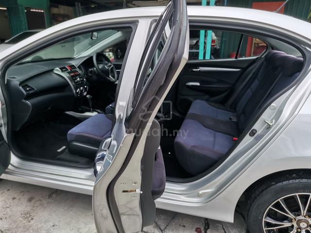 2013 Honda CITY 1.5 E MY08 GM2 FACELIFT (A) - 4