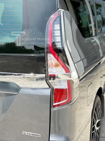 2022 Nissan SERENA 2.0 (A) Premium Highway StarFL - 5