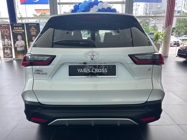 (Early Bird Booking) YARIS CROSS 1.5 S - 5
