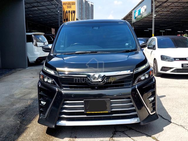 2018 Toyota VOXY 2.0 ZS KIRAMEKI💙3 Year Warranty - 2